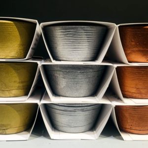 Peintures à l'encaustique métallisées